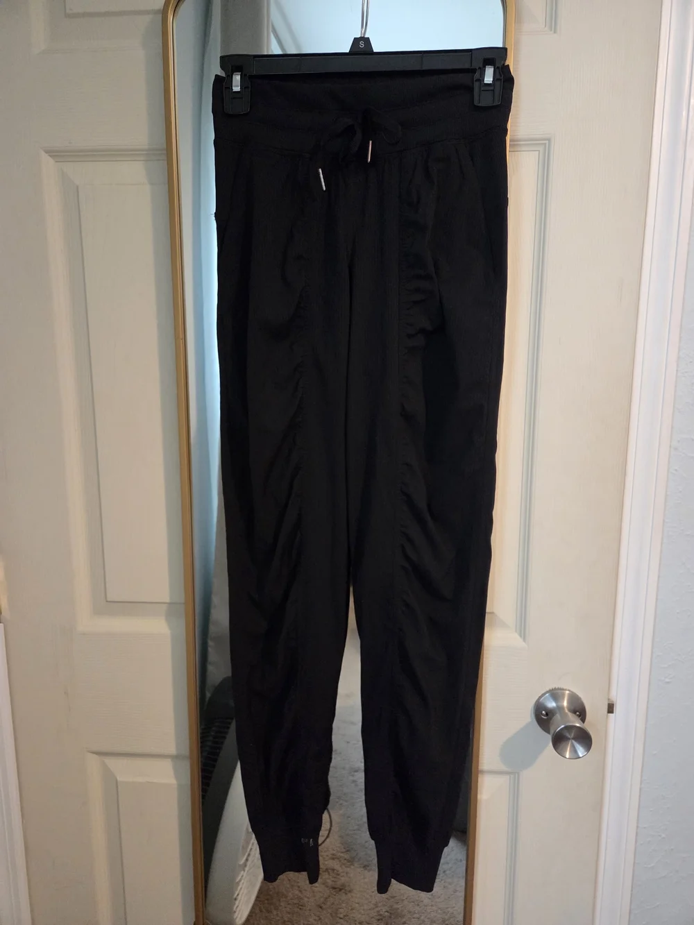 lululemon athletica Dance Studio Mid-Rise Jogger in Black-Women's Size 0 - Picture 3 of 8